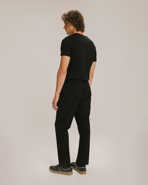 Pantalón Fit Slim Negro